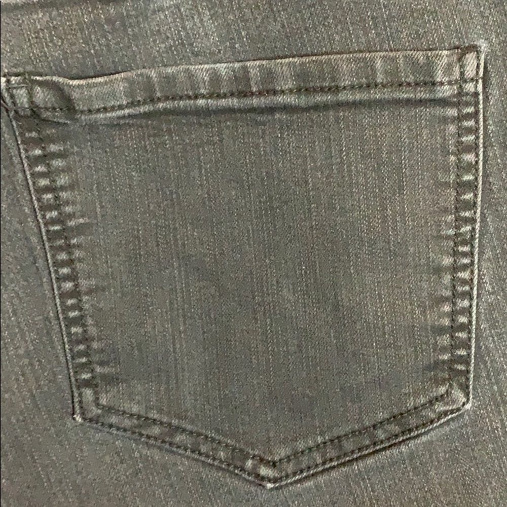 Torrid Black Skinny Jeans 26T - Picture 6 of 7